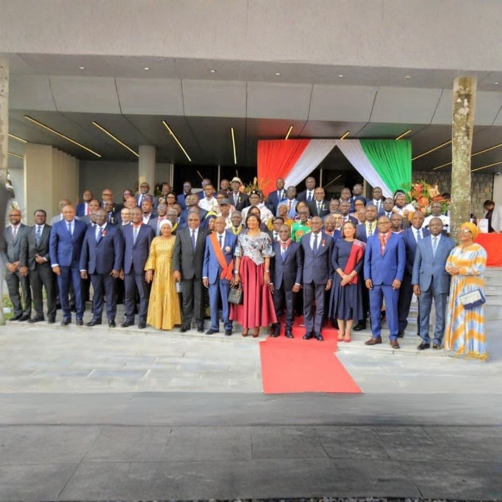 M. YOUSSOUF FADIGA, DG DE LA BNI C�TE D'IVOIRE, A �T� PROMU AU RANG DE COMMANDEUR DANS L'ORDRE NATIONAL